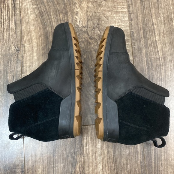 Sorel Evie Pull On Wedge Bootie Black Suede and Leather size 7.5 Waterproof - Picture 3 of 9